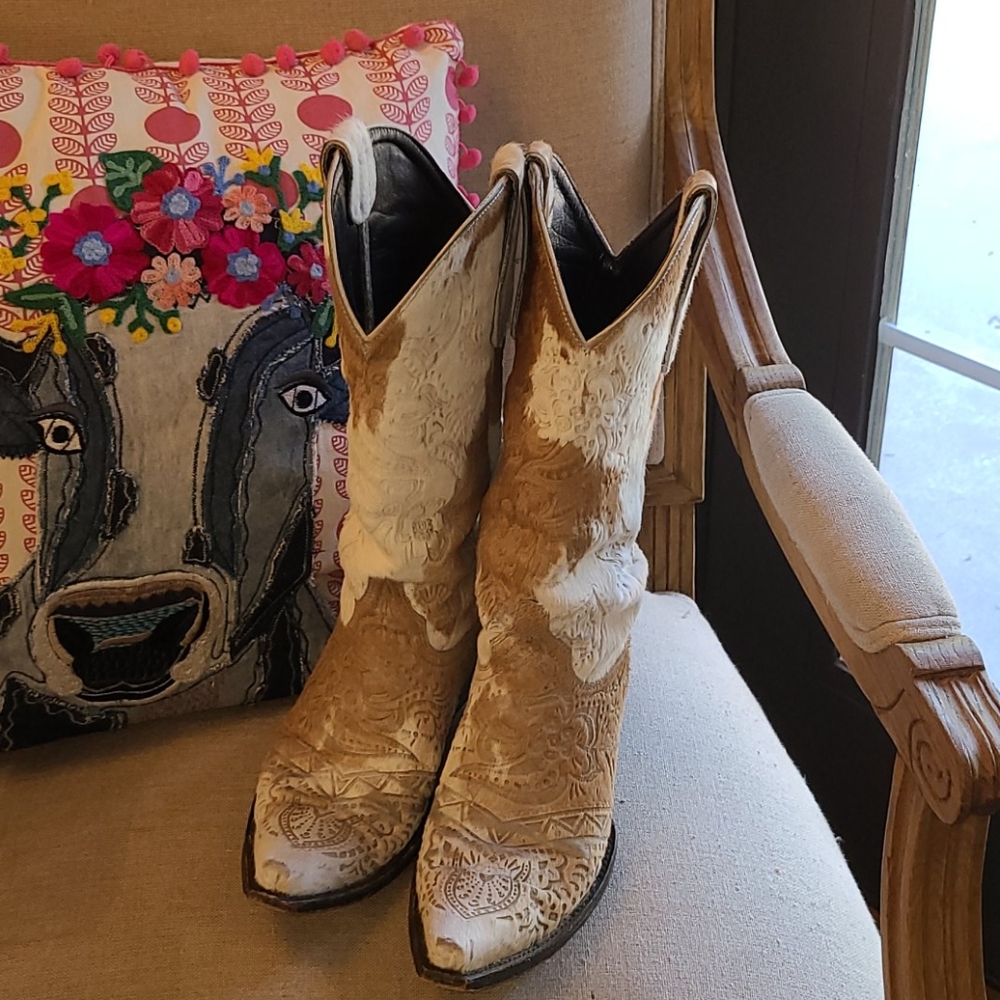 Old Gringo Hide On Boots 8